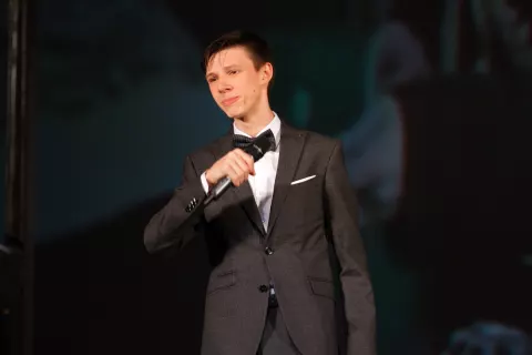Битва баритонов