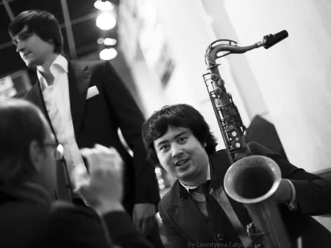 Gentle voice. Нежный голос в стиле Jazz