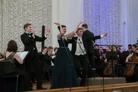 Новогодний концерт «Брызги шампанского»