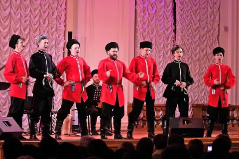 Праздничный концерт ансамбля «Казачья доля»