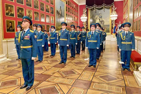 Зимний вечер с духовым оркестром