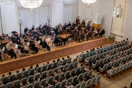 Белый зал открыл новый концертный сезон